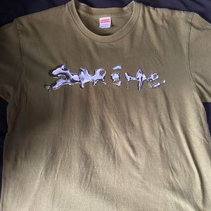 Supreme Tee